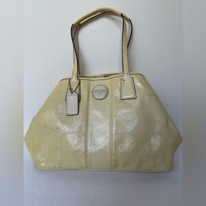 Coach light yellow patent leather shoulder bag